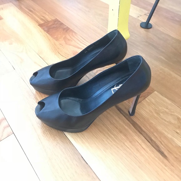 Yves Saint Laurent Shoes - YSL peep-toe leather tribute two pumps